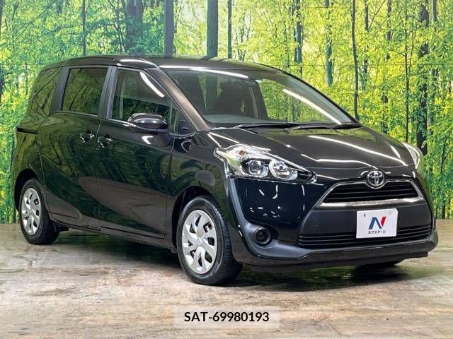 Toyota SIENTA 2017-08 386771-17