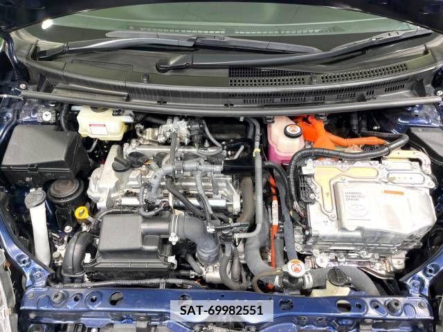 Toyota AQUA 2019-07 336768-18