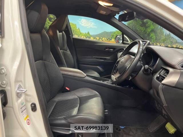 Toyota C-HR 2017-03 338227-8