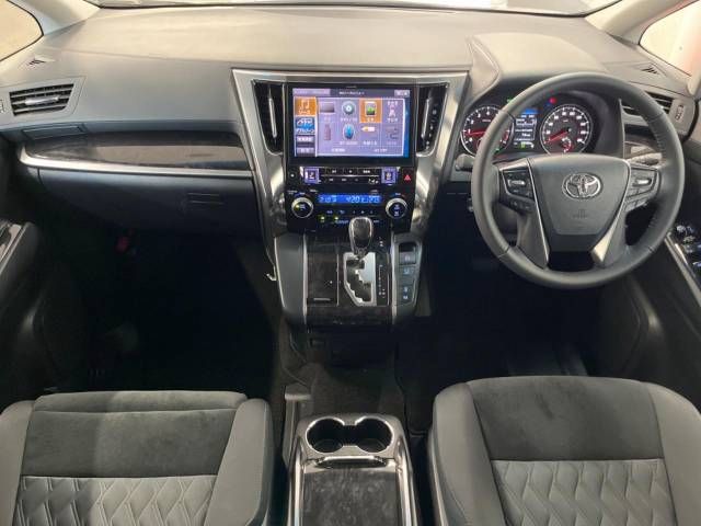 Toyota VELLFIRE 2019-05 12872-1