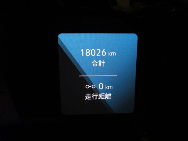 VolksWagen GOLF 2021-06 14547-3