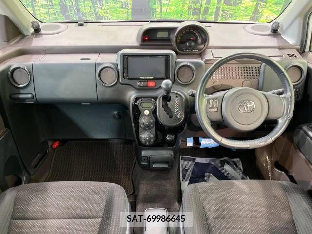 Toyota SPADE 2015-08 348723-1