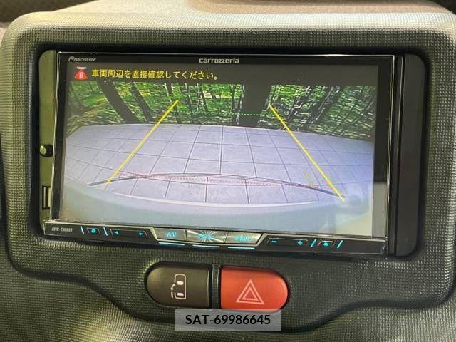 Toyota SPADE 2015-08 348723-3