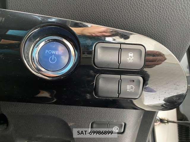 Toyota PRIUS PHV 2017-03 351690-15