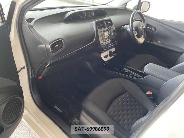 Toyota PRIUS PHV 2017-03 351690-5
