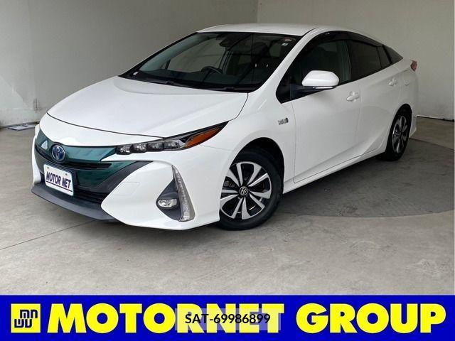 Toyota PRIUS PHV 2017-03 351690-0