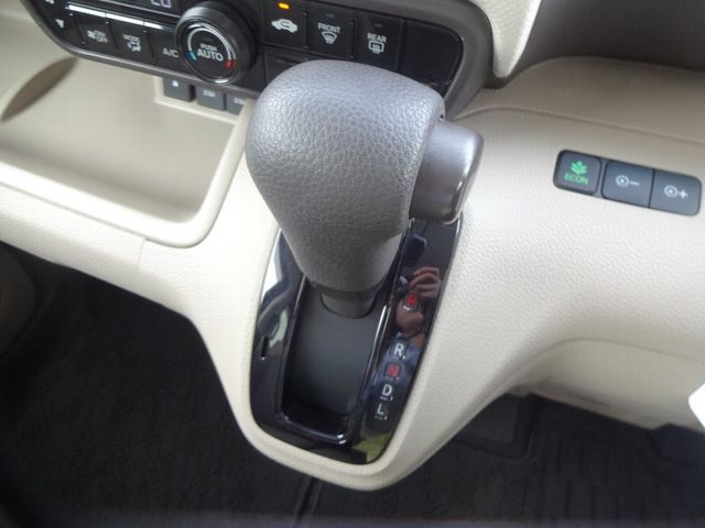 Honda N BOX 2019-12 8517-16