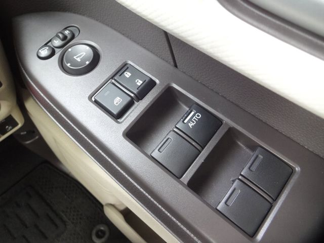 Honda N BOX 2019-12 8517-22
