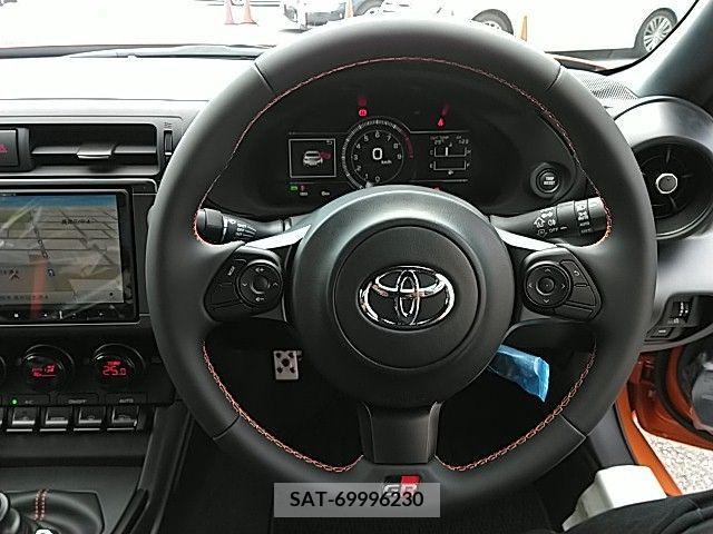 Toyota 86 2023-04 321297-7
