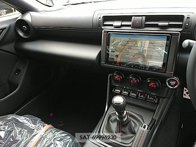 Toyota 86 2023-04 321297-8