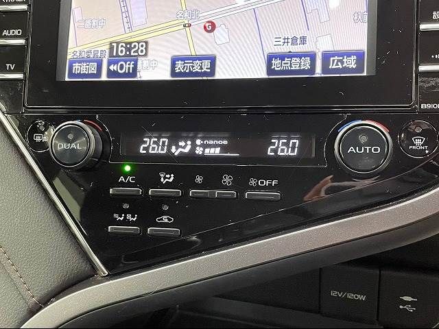 Toyota CAMRY HYBRID 2017-11 194508-11