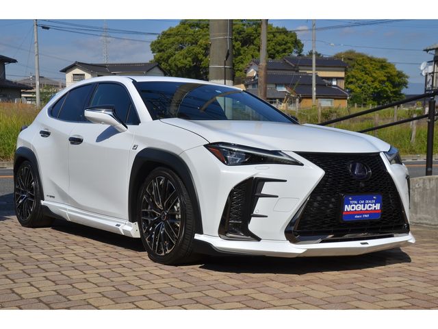 Lexus UX 2019-09 17573-2