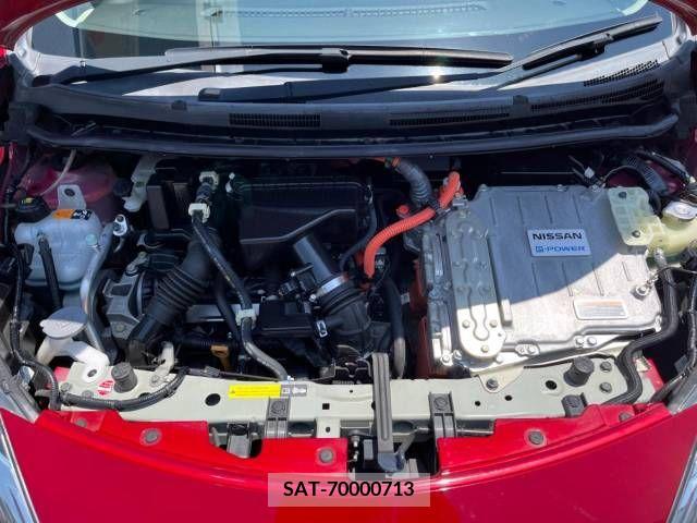 Nissan NOTE 2017-01 305356-17