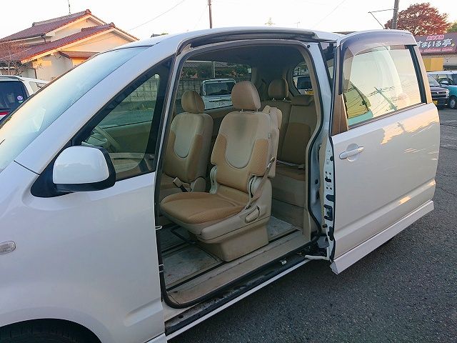 Toyota PORTE 2006-12 188250-24