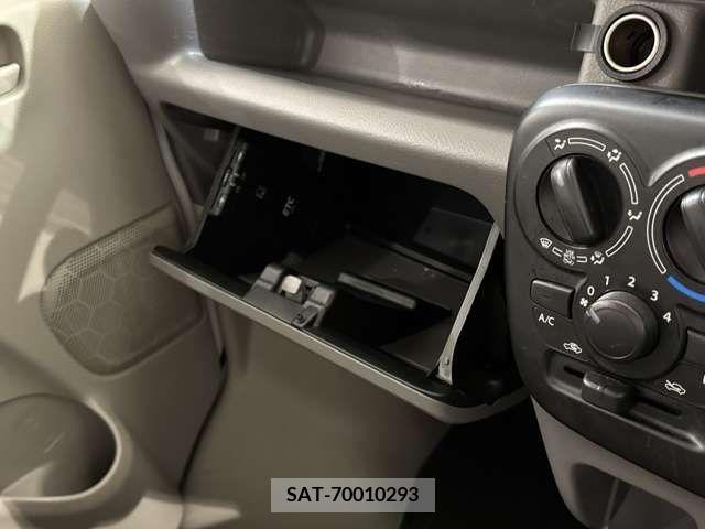 Nissan CLIPPER 2020-01 242415-17