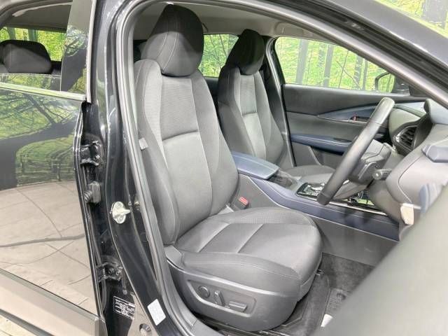 Mazda CX-30 2023-01 28493-8
