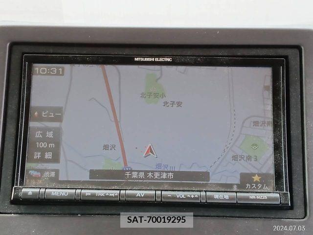 Honda N BOX 2018-06 335116-6