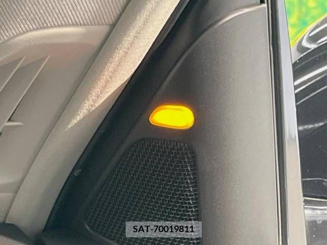 Nissan FUGA 2019-06 387805-5