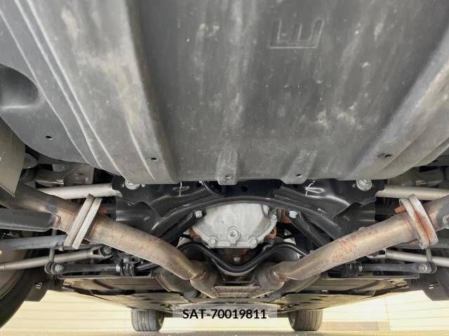 Nissan FUGA 2019-06 387805-19