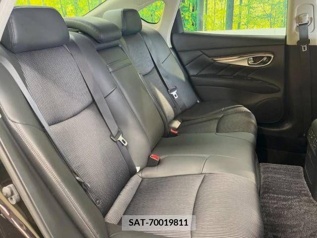 Nissan FUGA 2019-06 387805-9