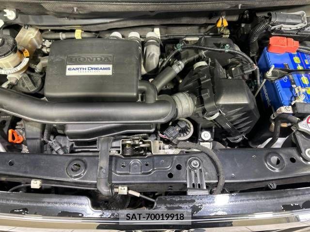 Honda N BOX CUSTOM 2018-05 278897-18