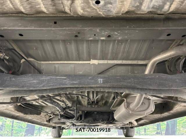 Honda N BOX CUSTOM 2018-05 278897-19