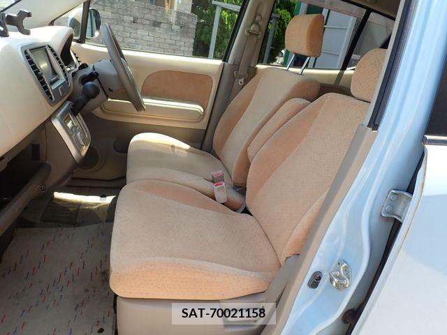 Nissan MOCO 2010-07 388793-9