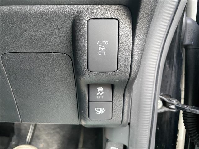 Honda N BOX CUSTOM 2015-11 6198-24
