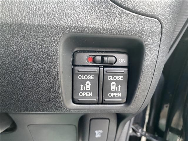 Honda N BOX CUSTOM 2015-11 6198-23