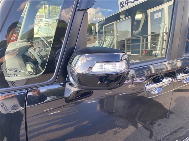 Honda N BOX CUSTOM 2015-11 6198-10