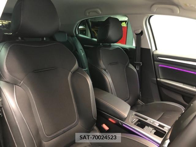 Renault MEGANE 2022-03 212065-12