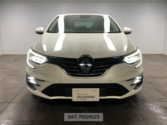 Renault MEGANE 2022-03 212065-3