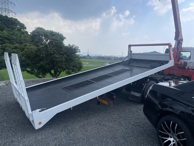 MITSUBISHI FUSO Fighter 2006-01 5130-13
