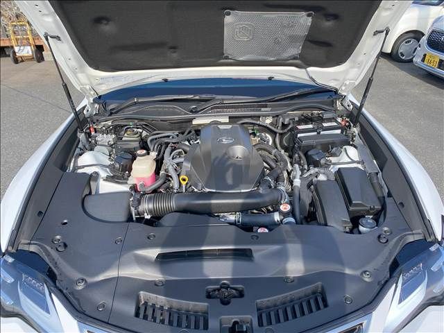 Lexus RC 2018-10 187090-17