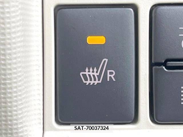 Daihatsu MOVE 2021-03 338504-7