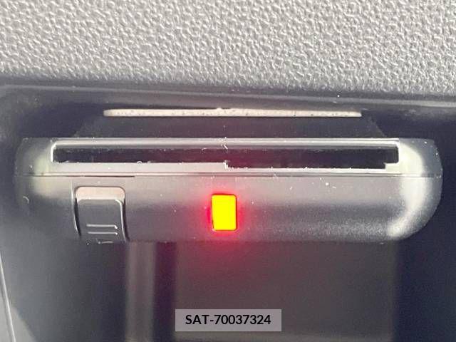 Daihatsu MOVE 2021-03 338504-6