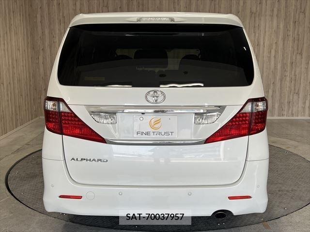Toyota ALPHARD 2010-12 228252-5
