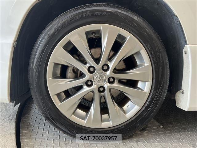 Toyota ALPHARD 2010-12 228252-14