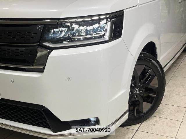 Honda e 2023-04 342665-13