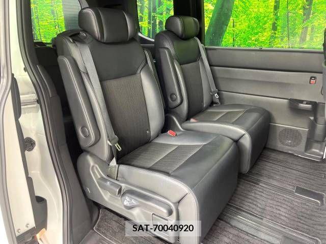 Honda e 2023-04 342665-9