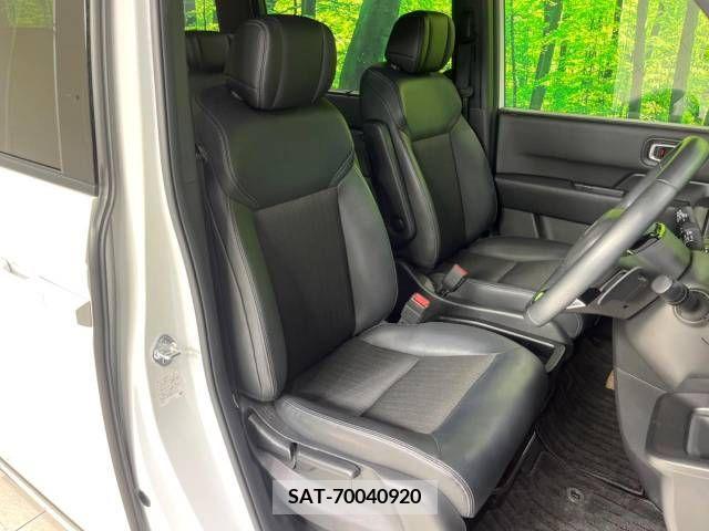 Honda e 2023-04 342665-8
