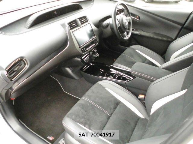 Toyota PRIUS PHV 2018-03 256941-9