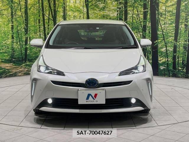 Toyota PRIUS 2019-04 217349-15