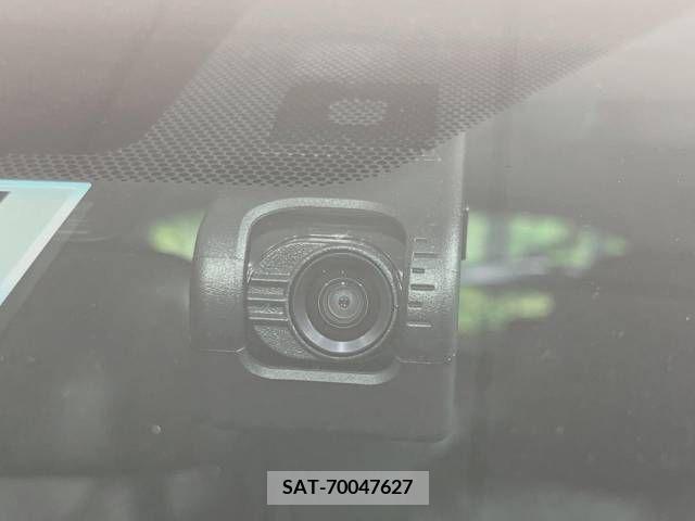 Toyota PRIUS 2019-04 217349-9