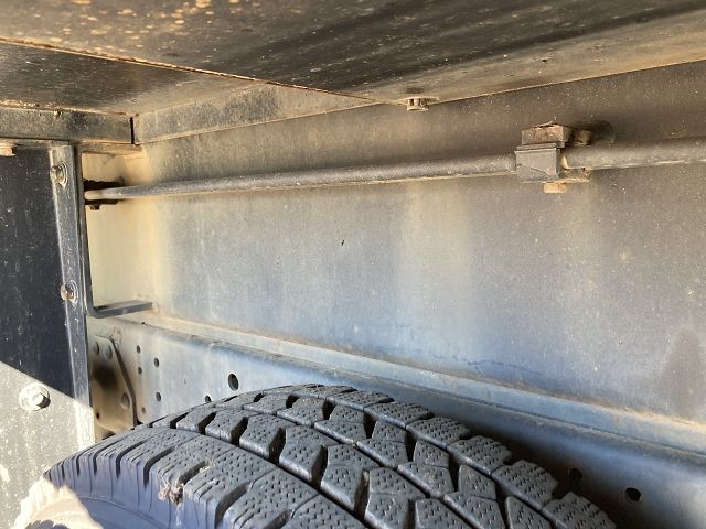 Isuzu ELF TRUCK 2013-08 187199-21