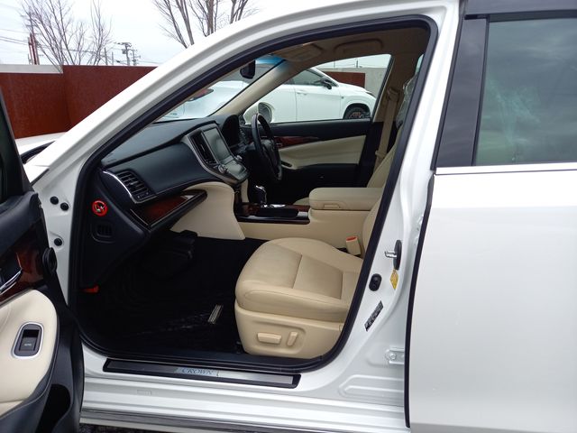 Toyota CROWN MAJESTA 2014-09 835-16