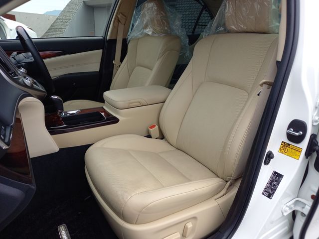 Toyota CROWN MAJESTA 2014-09 835-18
