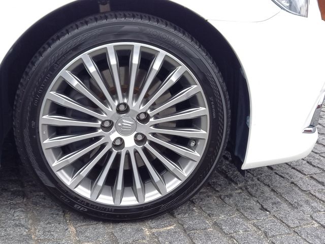 Toyota CROWN MAJESTA 2014-09 835-7
