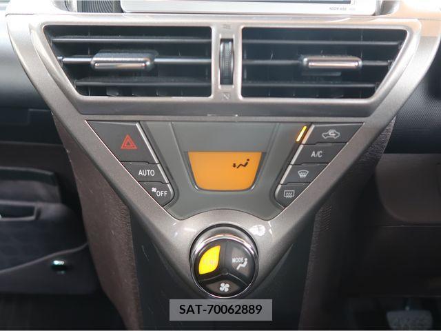 Toyota IQ 2009-03 231642-13