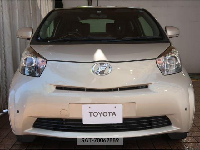 Toyota IQ 2009-03 231642-8